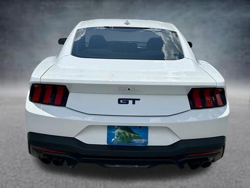 Oxford White 2024 Ford Mustang GT Premium