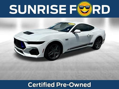 Oxford White 2024 Ford Mustang GT Premium