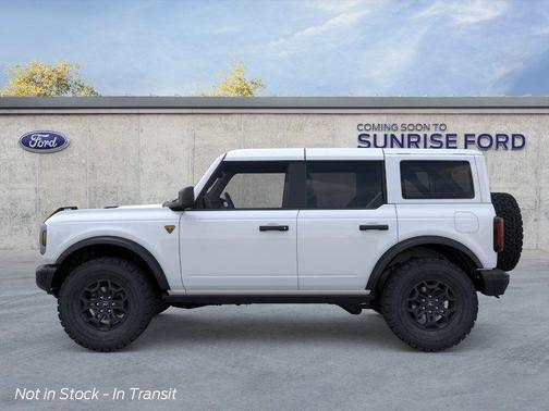 Oxford White 2026 Ford Bronco Badlands
