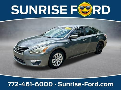 Gun Metallic 2015 Nissan Altima 2.5 S