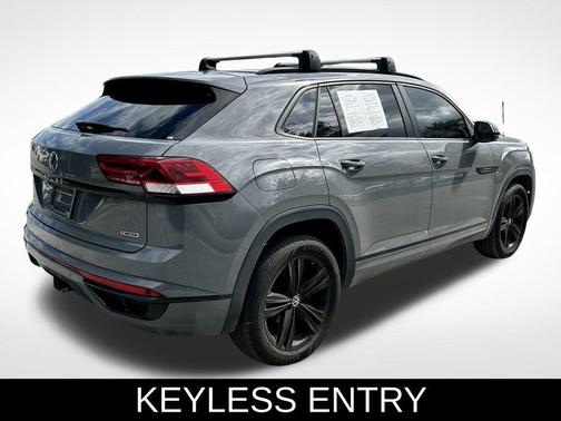 2022 Volkswagen Atlas Cross Sport 3.6 V6 SEL R-Line Black