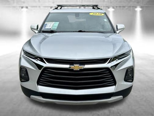 Silver Ice Metallic 2020 Chevrolet Blazer 3LT