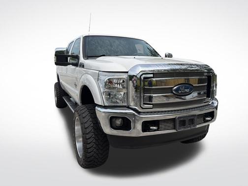White Platinum Clearcoat Metallic 2012 Ford F-250 Lariat