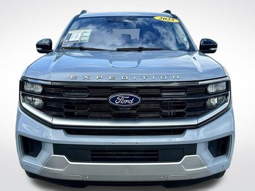 Gray Metallic 2025 Ford Expedition Platinum