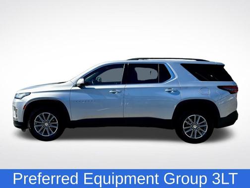 2022 Chevrolet Traverse LT Leather