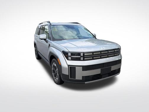 Shimmering Silver Pearl 2026 Hyundai SANTA FE SEL