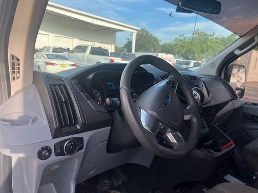 2019 Ford Transit-250 148 WB Medium Roof Cargo