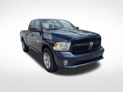 True Blue Pearlcoat 2013 RAM 1500 Tradesman/Express