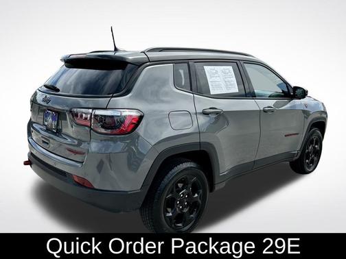 2024 Jeep Compass Trailhawk