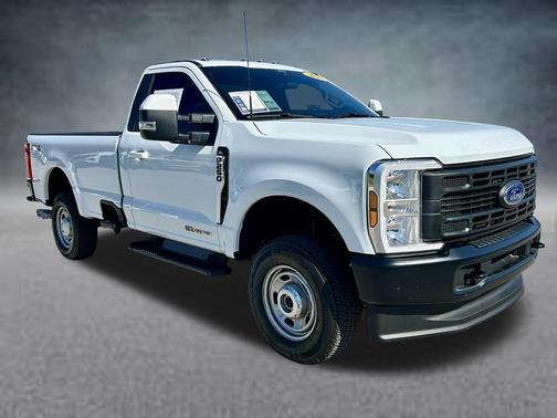 Oxford White 2025 Ford F-250 XL