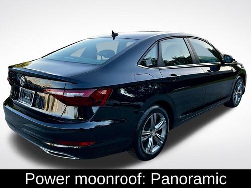 2021 Volkswagen Jetta 1.4T R-Line