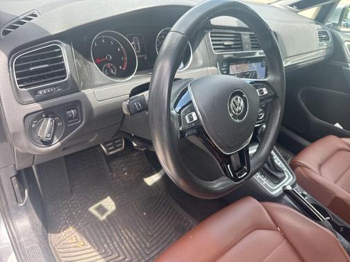 2019 Volkswagen Golf Alltrack TSI SEL
