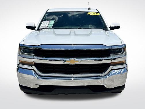Summit White 2018 Chevrolet Silverado 1500 1LT