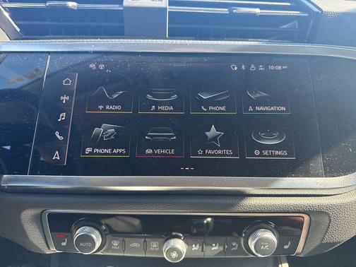 2024 Audi Q3 45 S line Premium