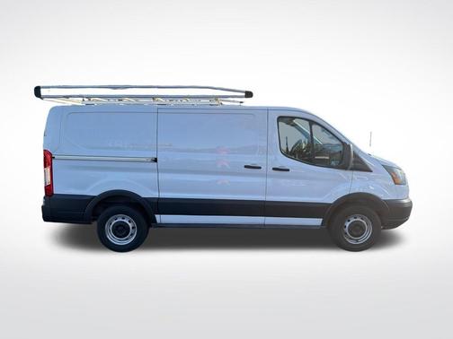 2017 Ford Transit-250 Base