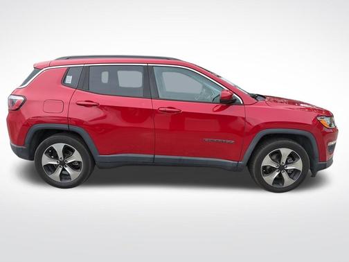 Redline Pearlcoat 2017 Jeep Compass Latitude