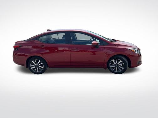 2023 Nissan Versa 1.6 SV
