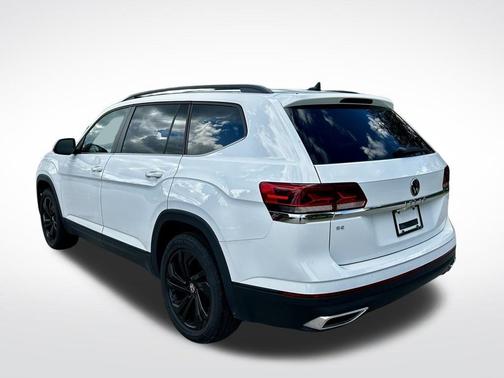2022 Volkswagen Atlas 2.0T SE w/Technology
