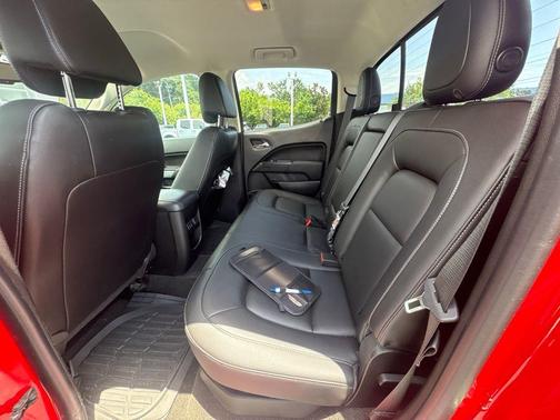 Red 2018 Chevrolet Colorado ZR2