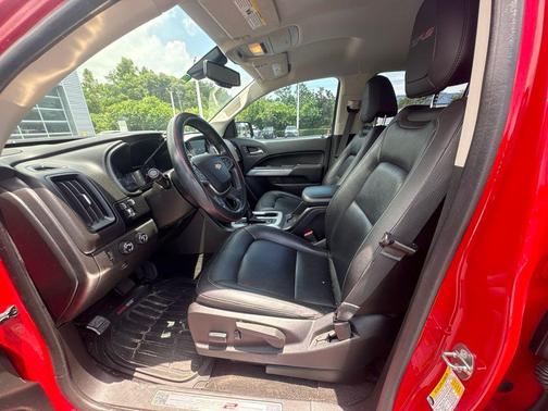 Red 2018 Chevrolet Colorado ZR2