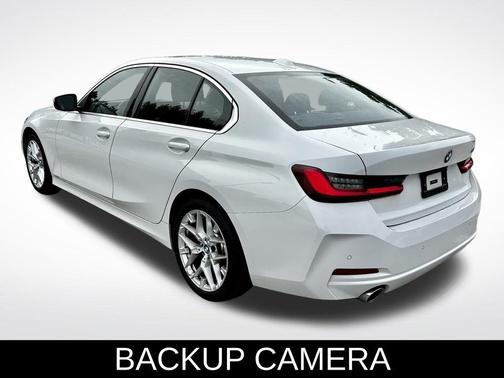 2025 BMW 330 i