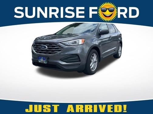Gray 2021 Ford Edge SE