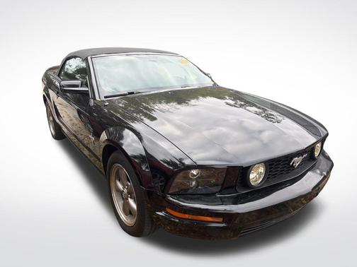 2006 Ford Mustang V6