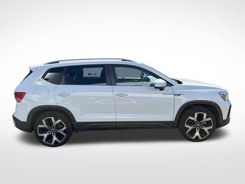 2023 Volkswagen Taos 1.5T SEL