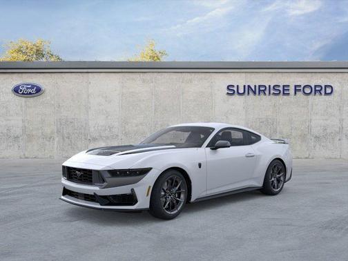 2026 Ford Mustang Dark Horse