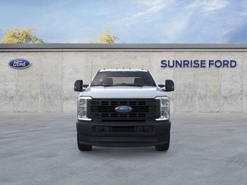 Oxford White 2026 Ford F-350 XL