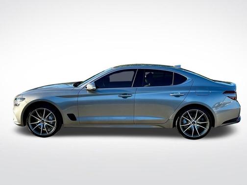 2024 Genesis G70 2.5T