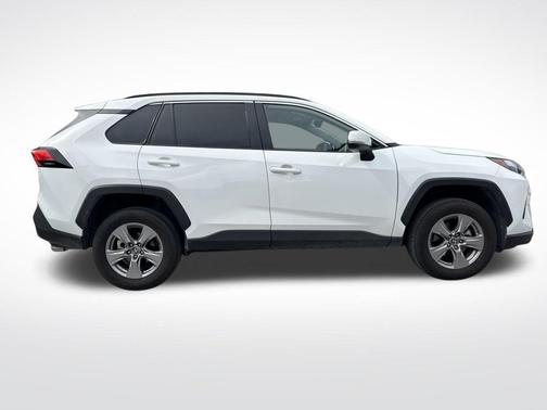 Ice 2025 Toyota RAV4 XLE