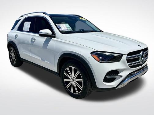 Polar White 2024 Mercedes-Benz GLE 450 4MATIC