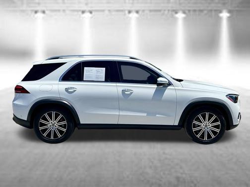 Polar White 2024 Mercedes-Benz GLE 450 4MATIC