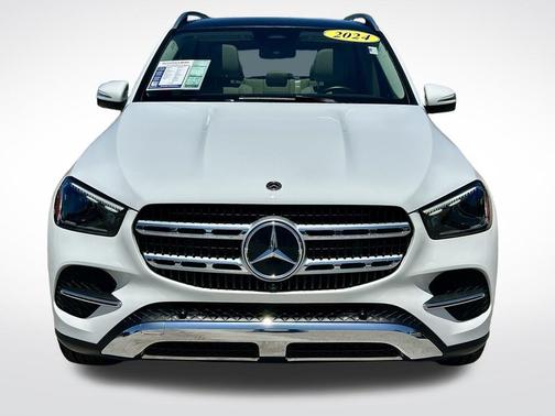 Polar White 2024 Mercedes-Benz GLE 450 4MATIC