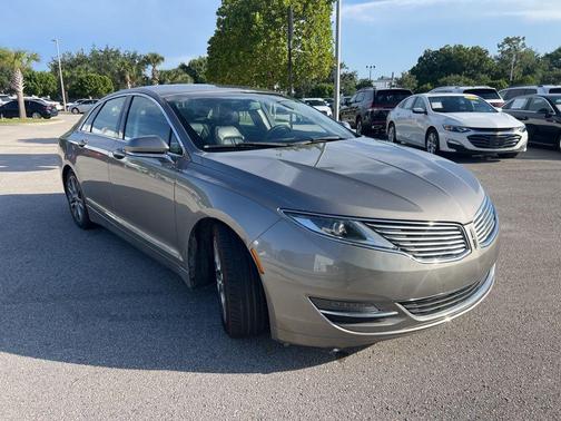 2016 Lincoln MKZ Base