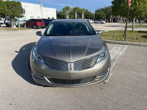 2016 Lincoln MKZ Base