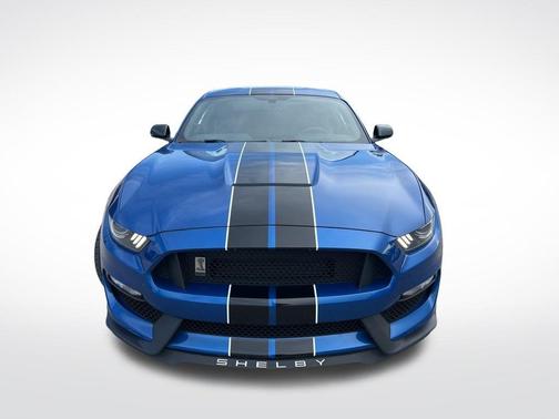 2017 Ford Shelby GT350 Base