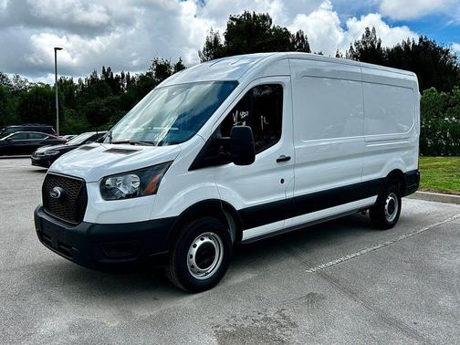2025 Ford Transit-250 148 WB Medium Roof Cargo