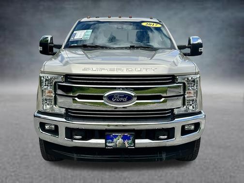 White Gold Metallic 2017 Ford F-350 Lariat Super Duty