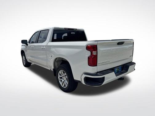 Summit White 2026 Chevrolet Silverado 1500 RST