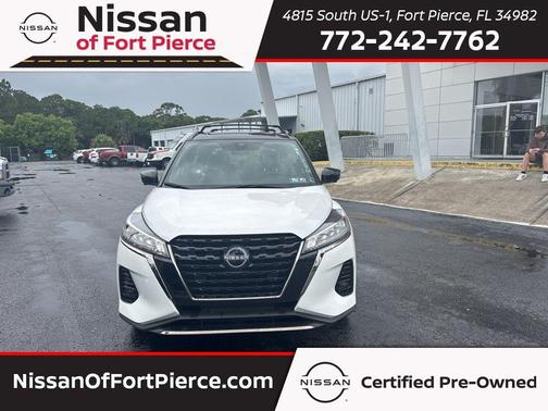 2023 Nissan Kicks SR