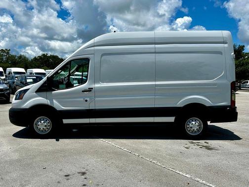 2025 Ford Transit-350 Base