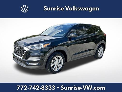 2021 Hyundai TUCSON SE