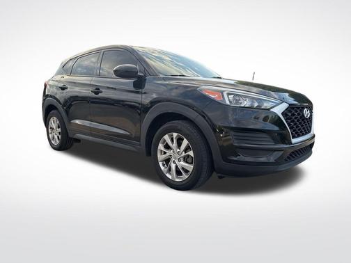 2021 Hyundai TUCSON SE