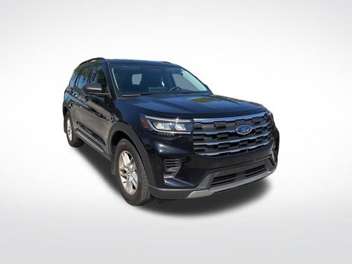 Black Metallic 2025 Ford Explorer Active