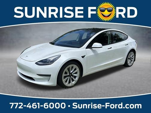 Black 2021 Tesla Model 3 Long Range