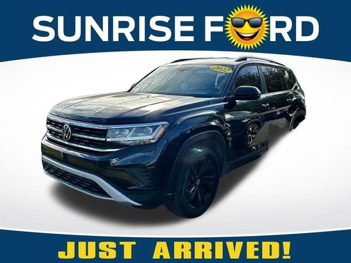 2022 Volkswagen Atlas 2.0T SE w/Technology