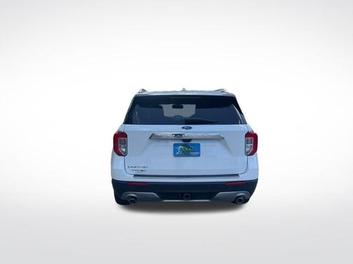 White Metallic 2022 Ford Explorer Limited