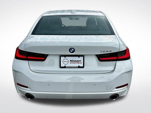 2025 BMW 330 i